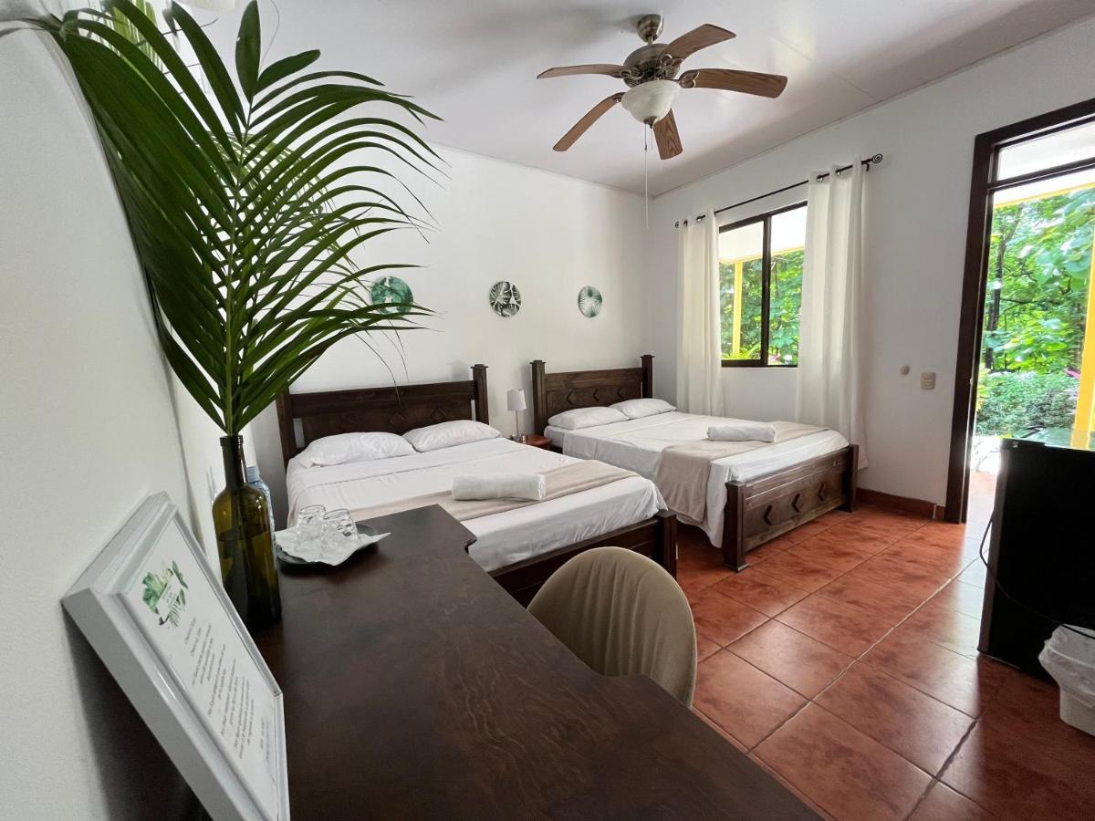 Bed and Breakfast La Jungla Puerto Carrillo Zewnętrze zdjęcie